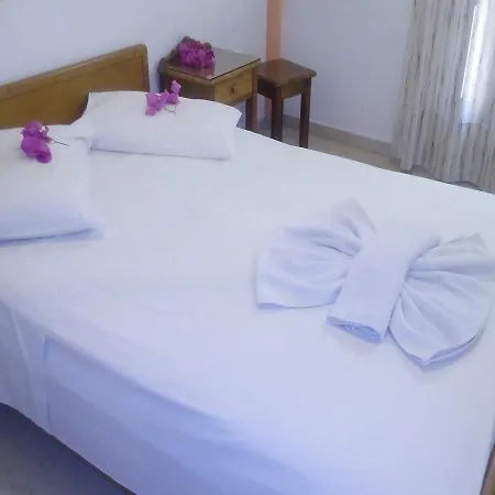 Adonis (adults Only) Hotel Kamári
